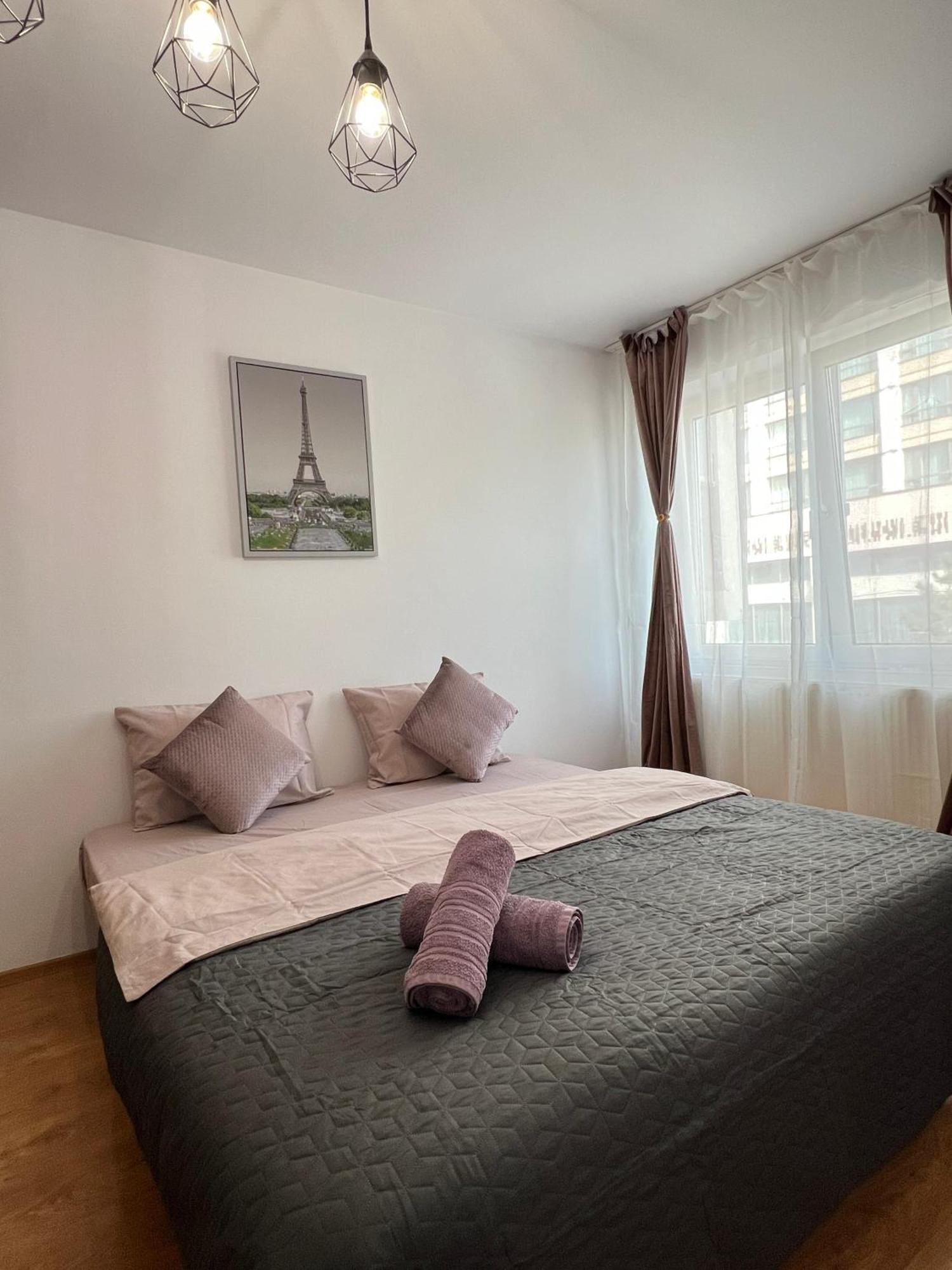 2 Rooms Apartment City Center Iasi Esterno foto